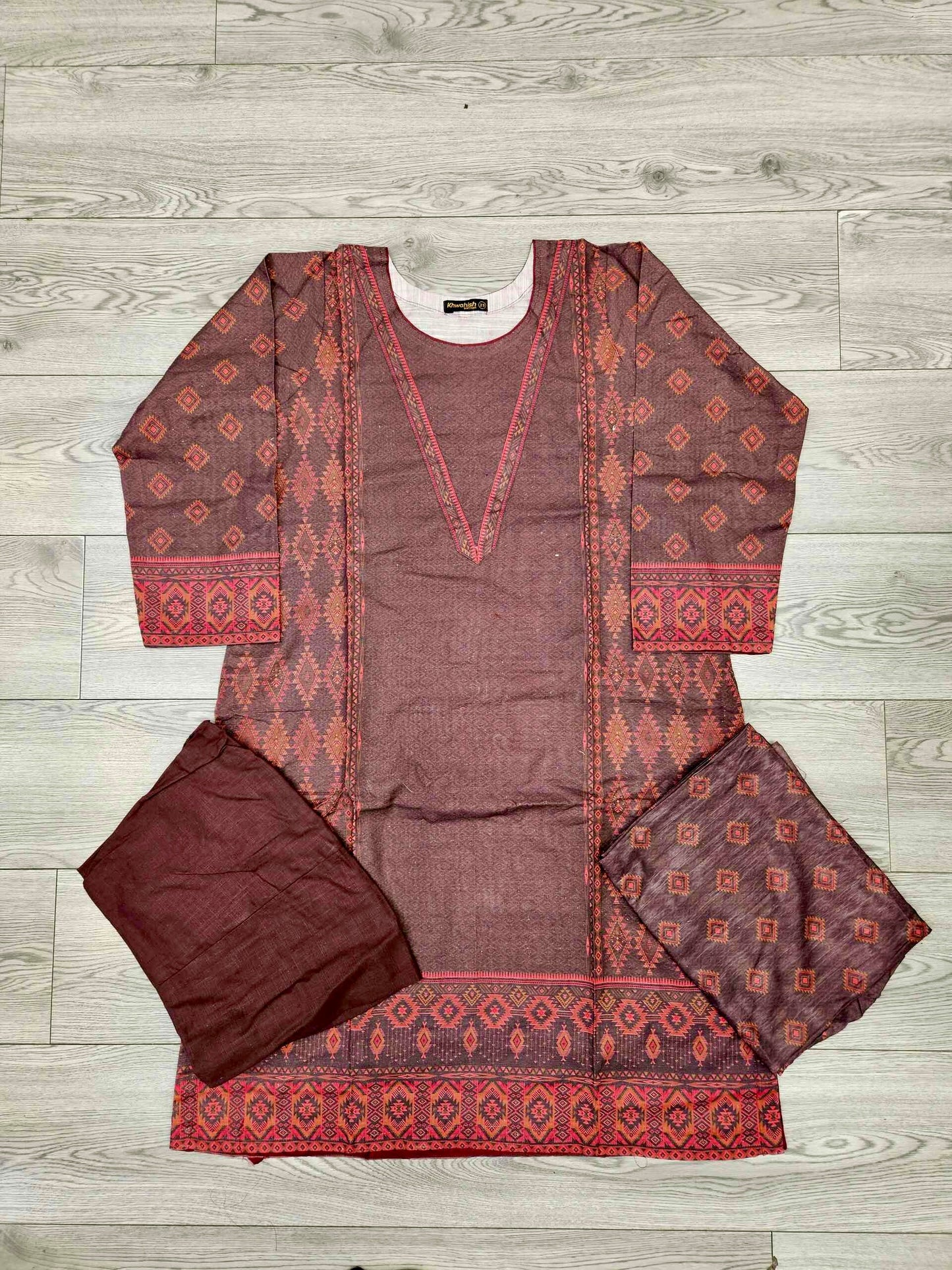 Designer crimson maroon colour winter collection khaddar fabric with khaddar shawl