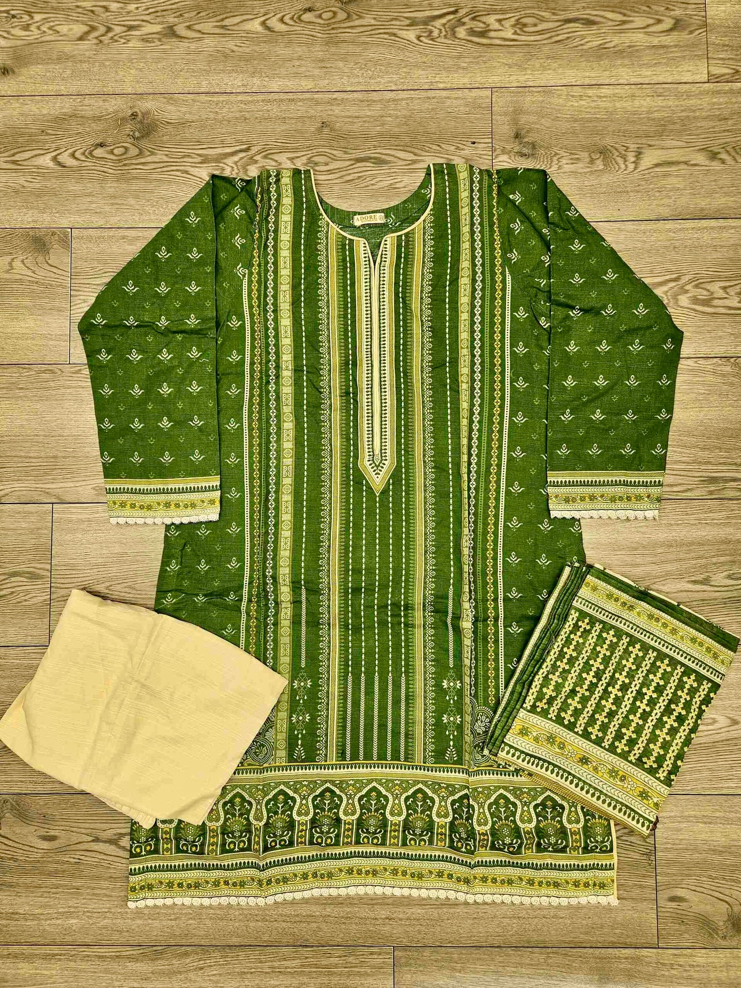 Designer fern green and banana colour winter collection khaddar fabric with khaddar shawl
