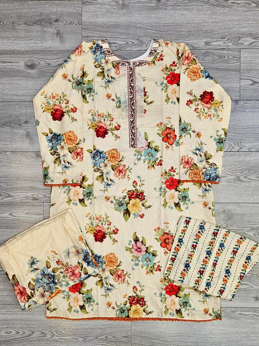 Sana Safinaz H243-14A white colour digital floral printed
