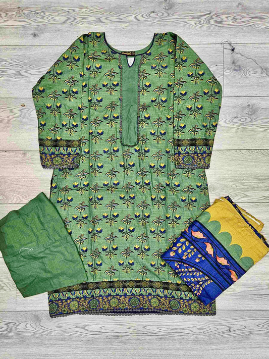 Forest green colour winter collection khaddar fabric with khaddar shawl