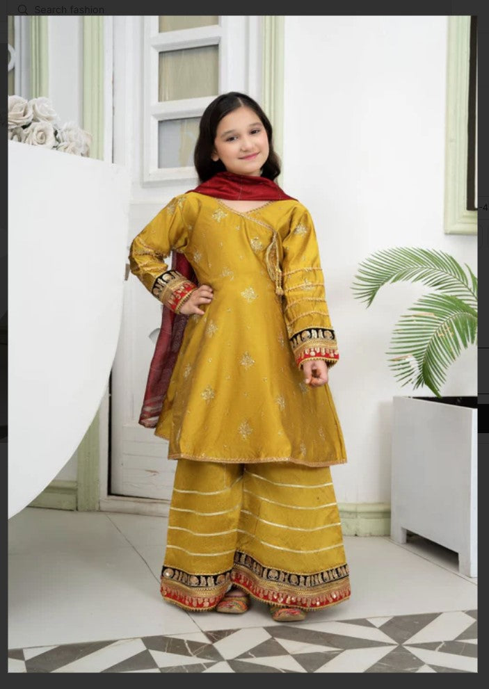 Eastern Elegance: Girls' Clothing Collection