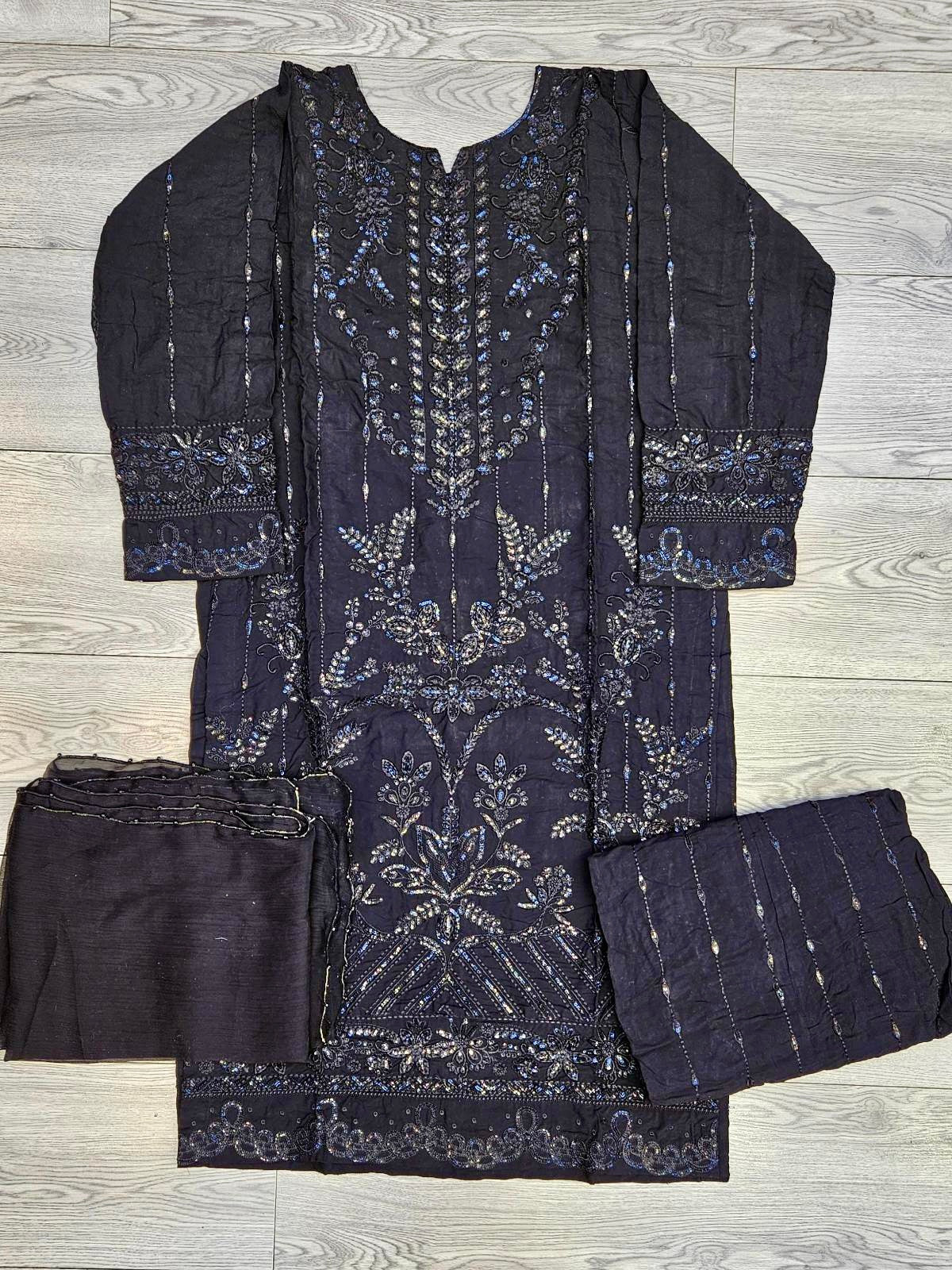 CRM black colour thread and zari embroidered