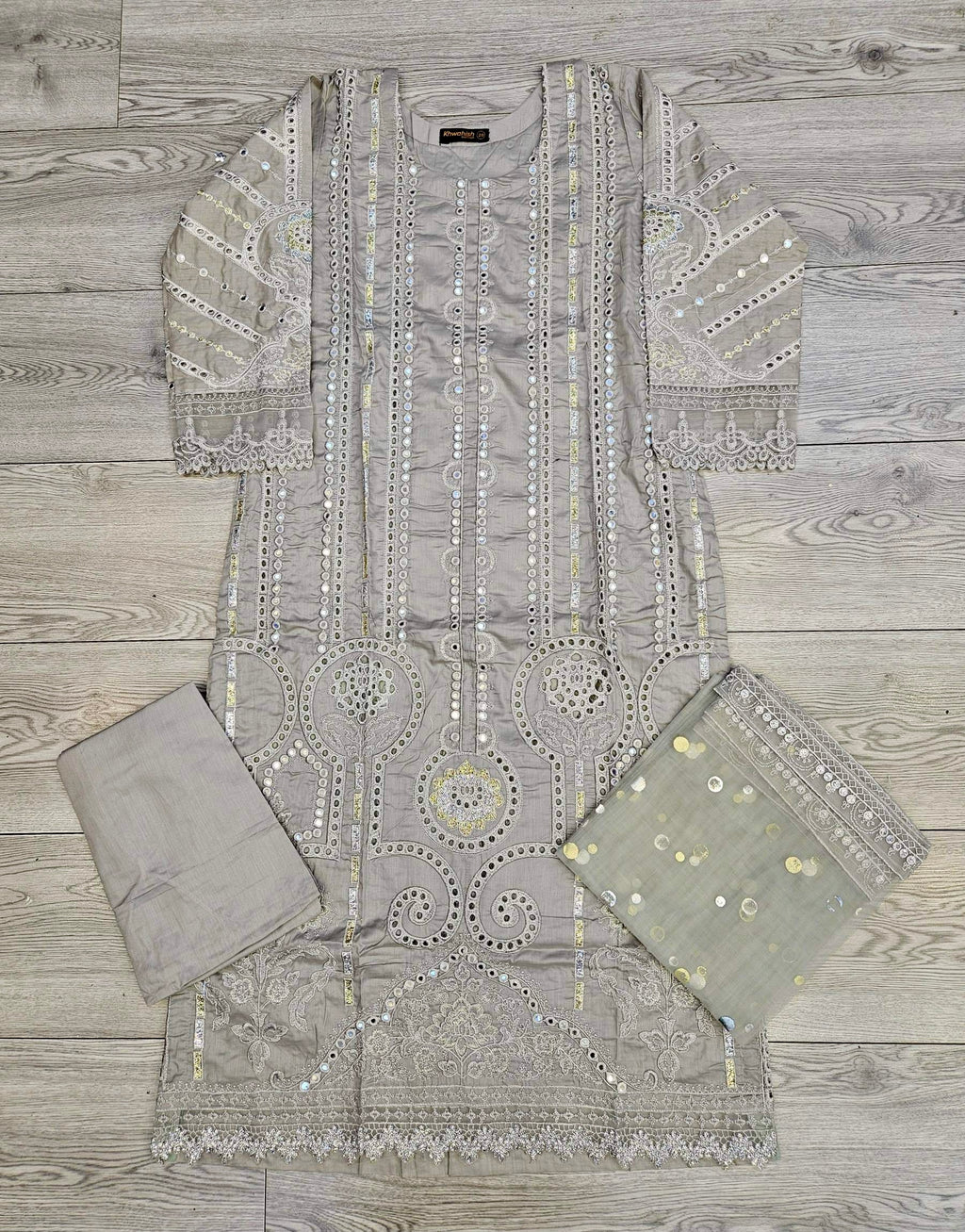 MB trout gray colour thread and laser cut