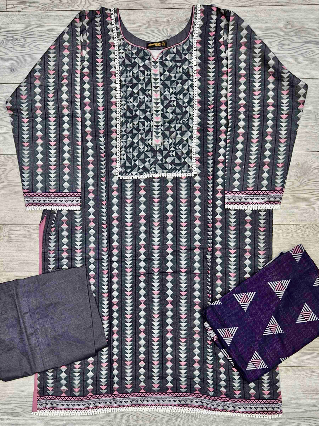 Black and flamingo pink colour winter collection khaddar fabric with khaddar shawl