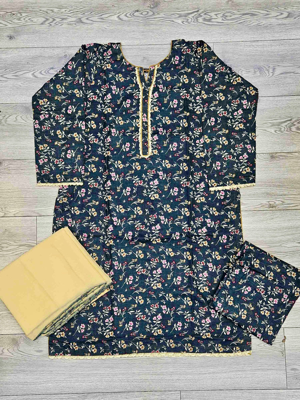 Dark teal floral print