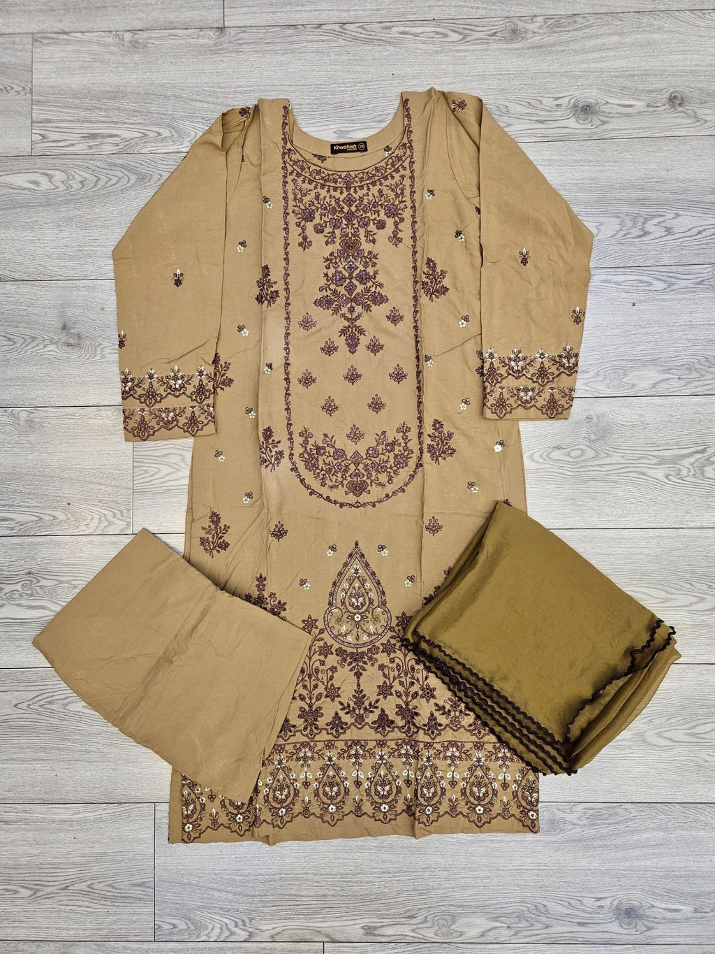 Mocha chocolate brown thread sequins